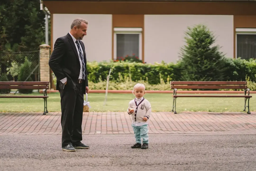 Cum să-ți ajuți copilul într-o urgență medicală: Ghid pentru părinți