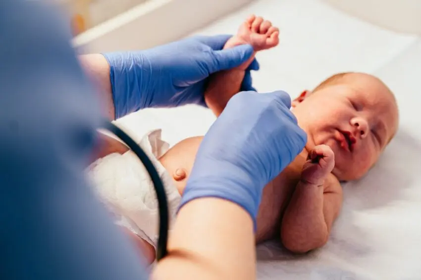 Bebelușii născuți după iulie rămân fără vaccinul BCG