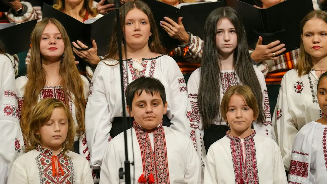 De ce copilul mic se bucură de animale pline