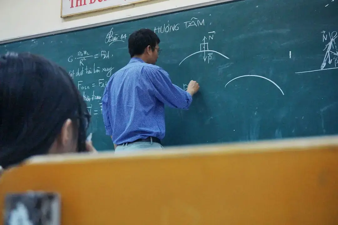 Profesorul Cătălin Ciupală: oboseală și schimbări nepregătite la începutul anului școlar